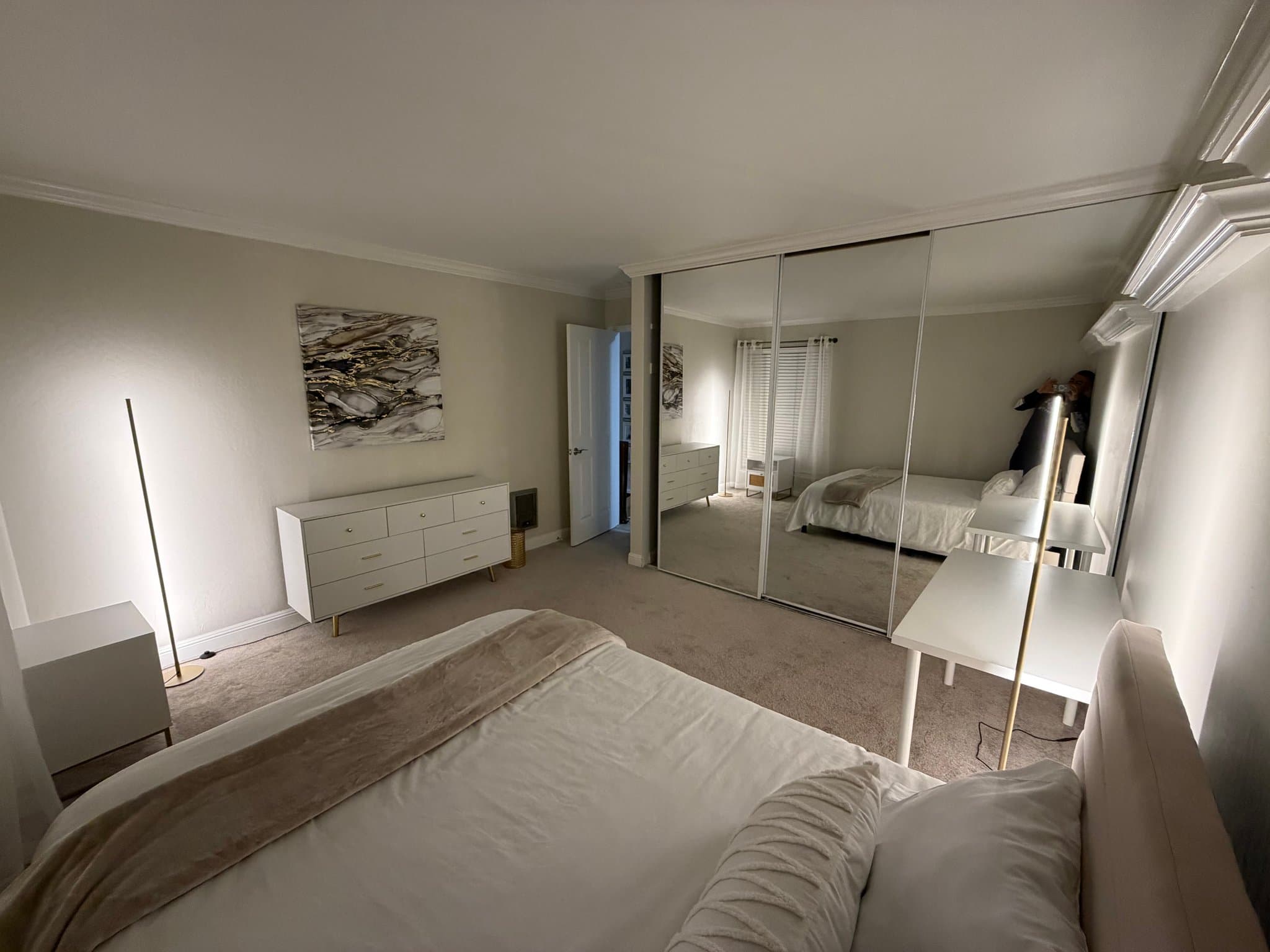 San Ramon Condo: 8985 Alcosta Blvd