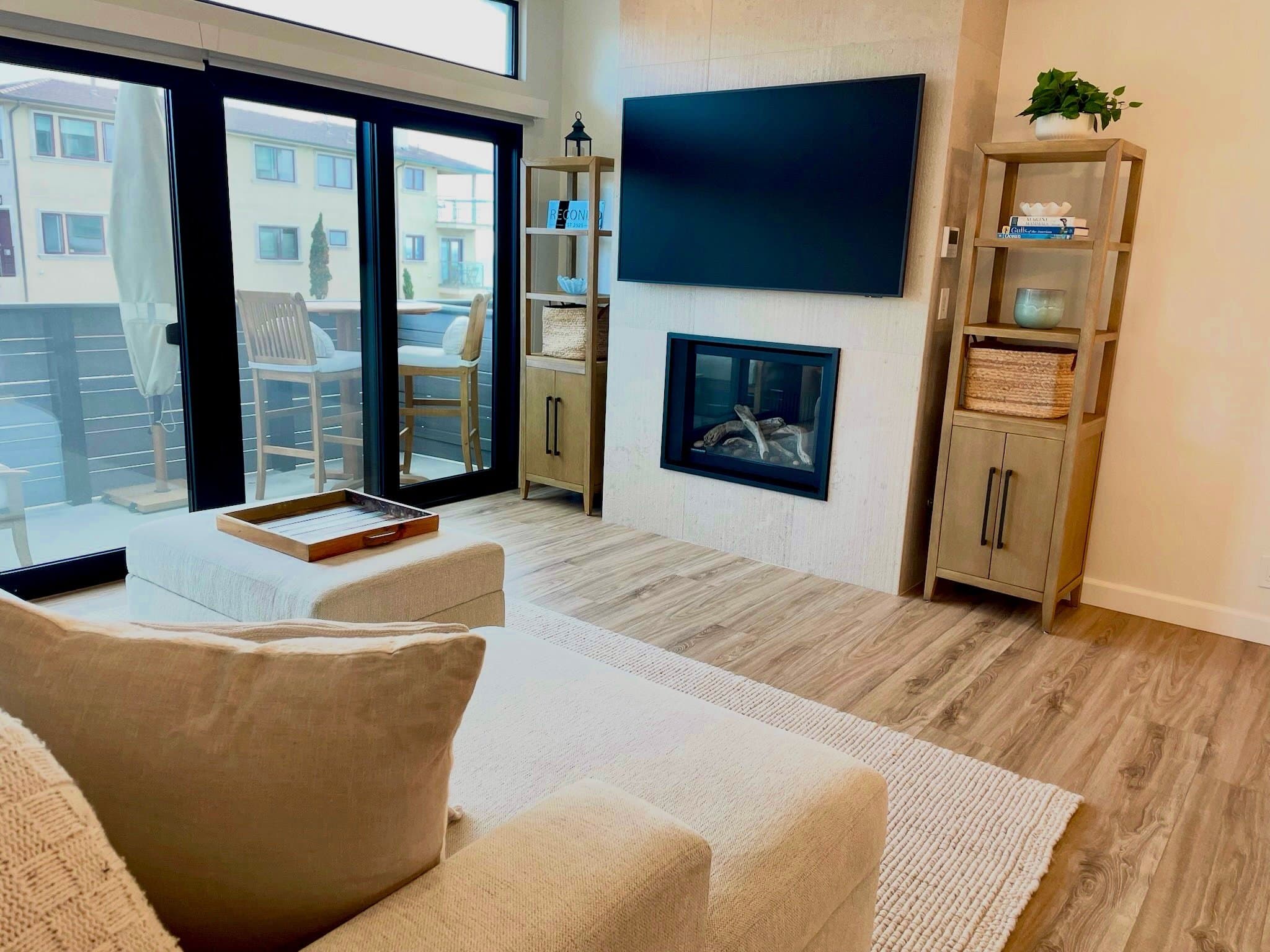 Redondo Beach Apartment: 110 Paseo De La Concha