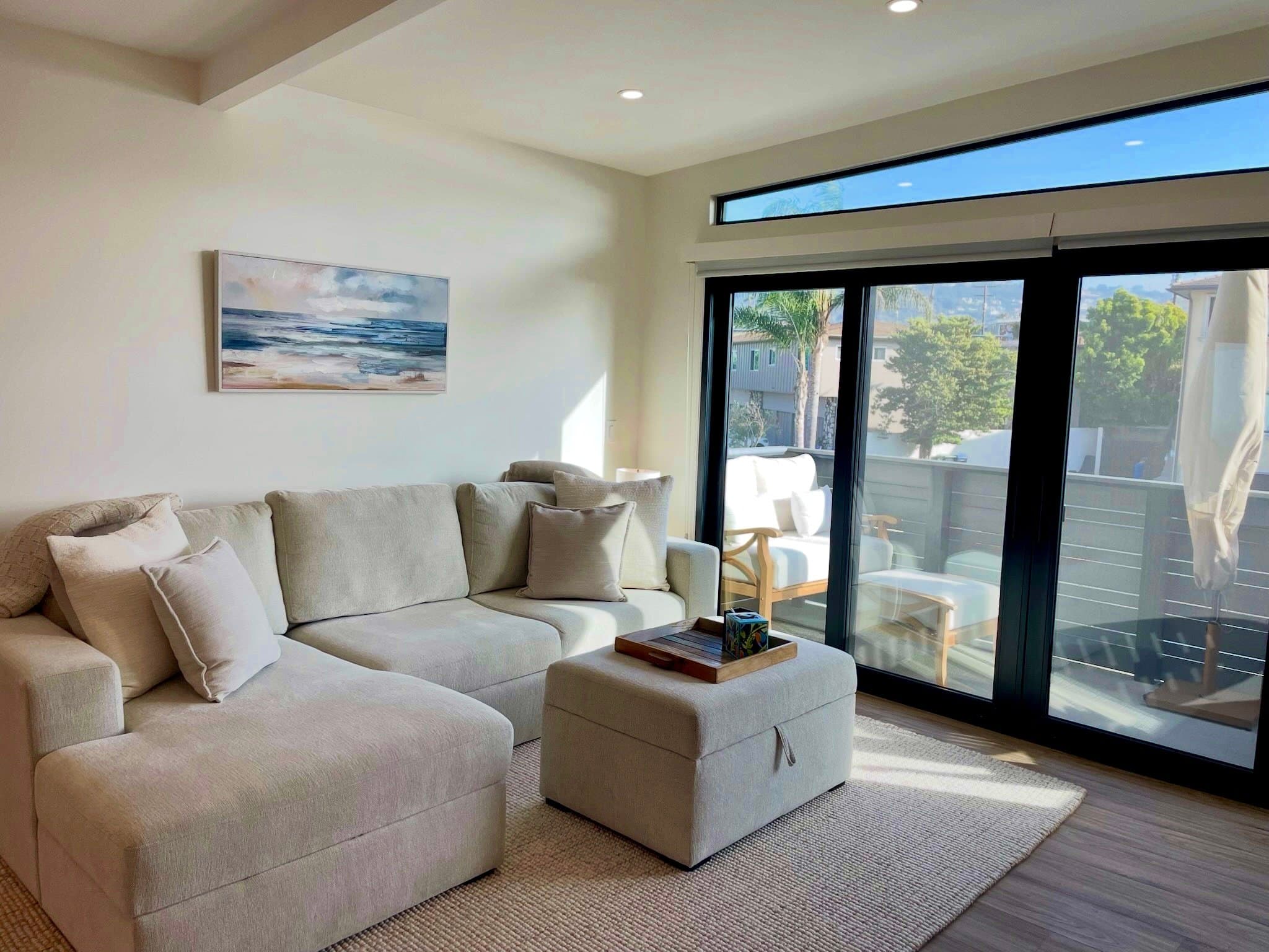 Redondo Beach Apartment: 110 Paseo De La Concha