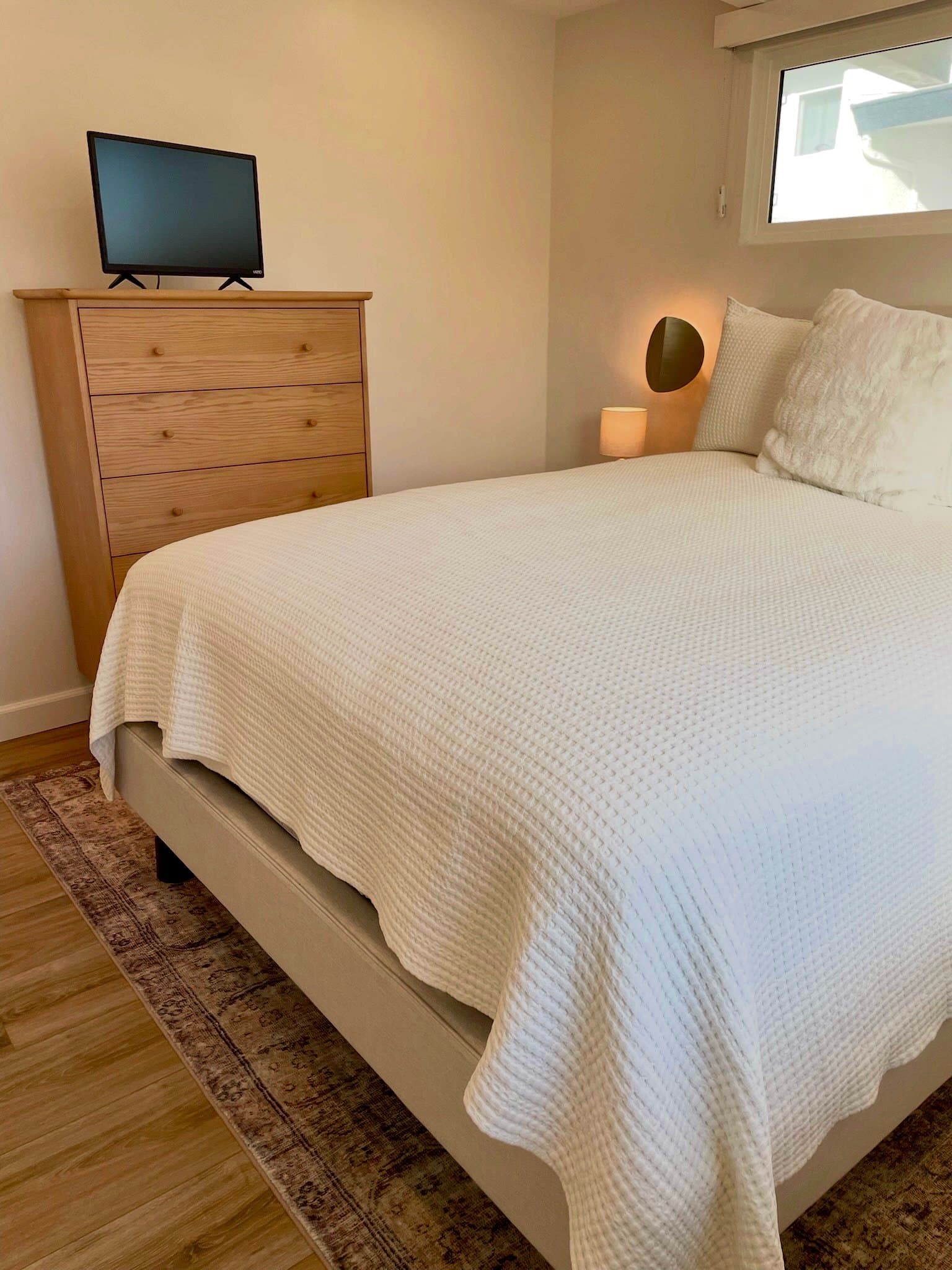 Redondo Beach Apartment: 110 Paseo De La Concha