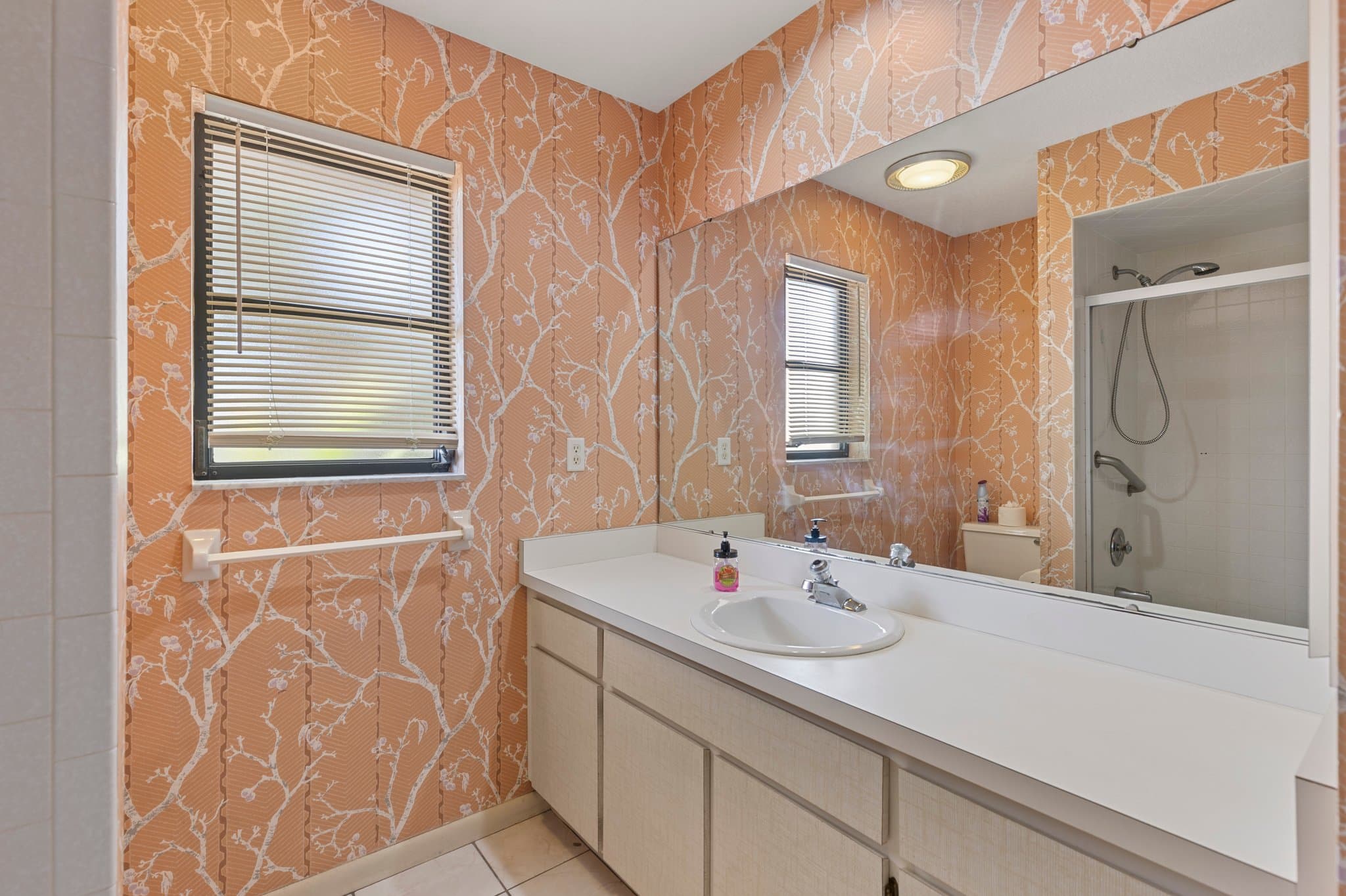 Pt Charlotte Single Room: 19484 Midway Blvd