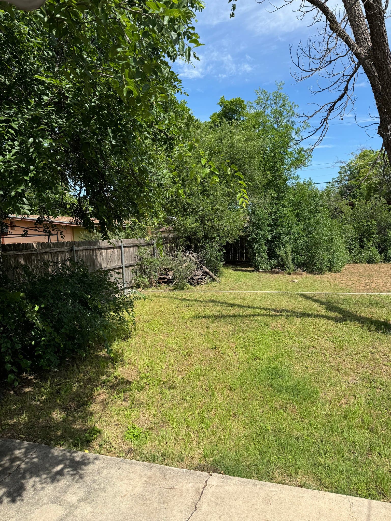 San Angelo House: 2108 Carlton Way