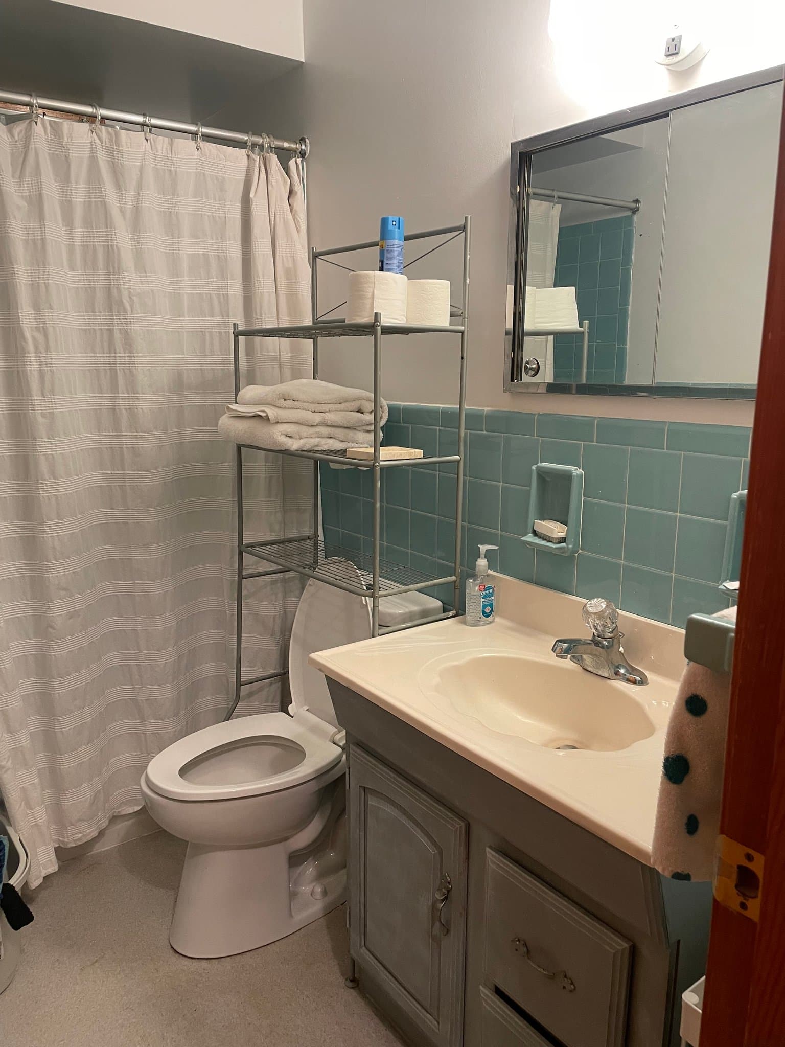 Trenton House: 101 Keith Ave