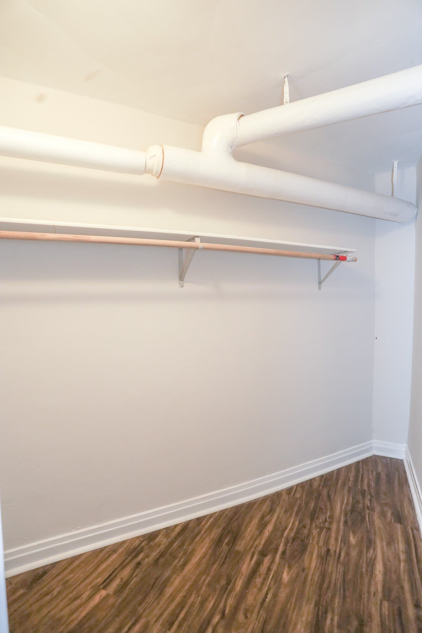 Chicago Apartment: 4649 Manor