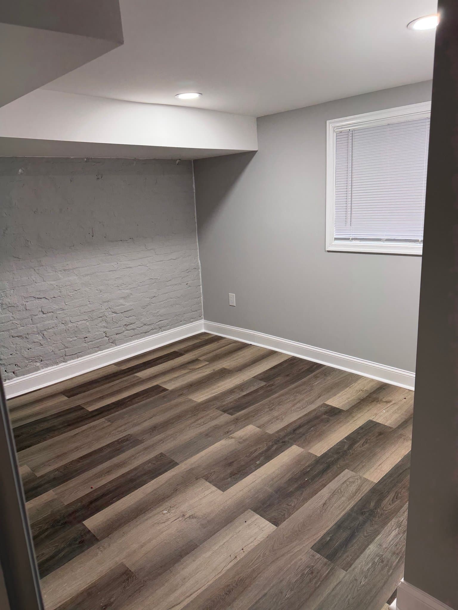 Baltimore Single Room: 3325 East Monument Street