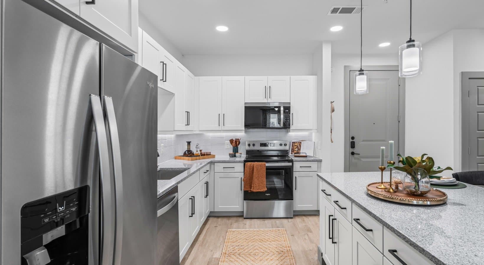 Haltom City Apartment: 5400 Haltom Rd