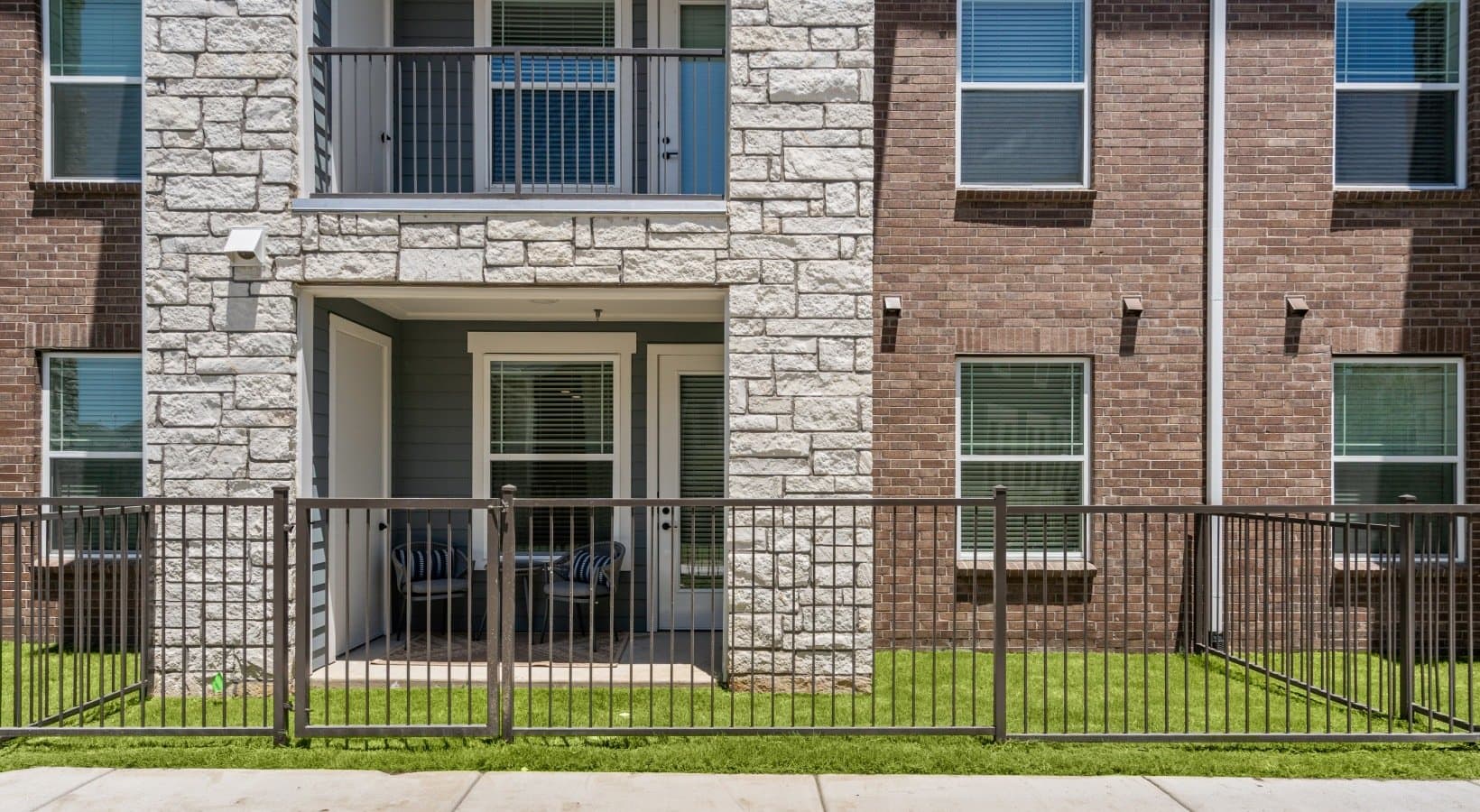 Haltom City Apartment: 5400 Haltom Rd
