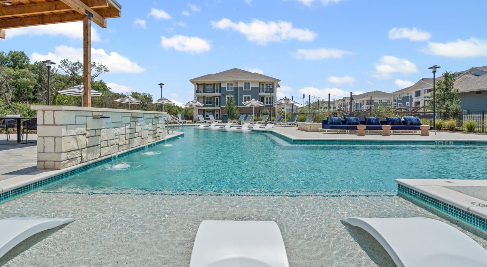 Haltom City Apartment: 5400 Haltom Rd