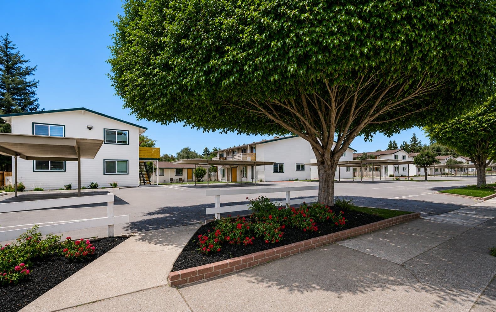 Orangevale Apartment: 6431 Benning St
