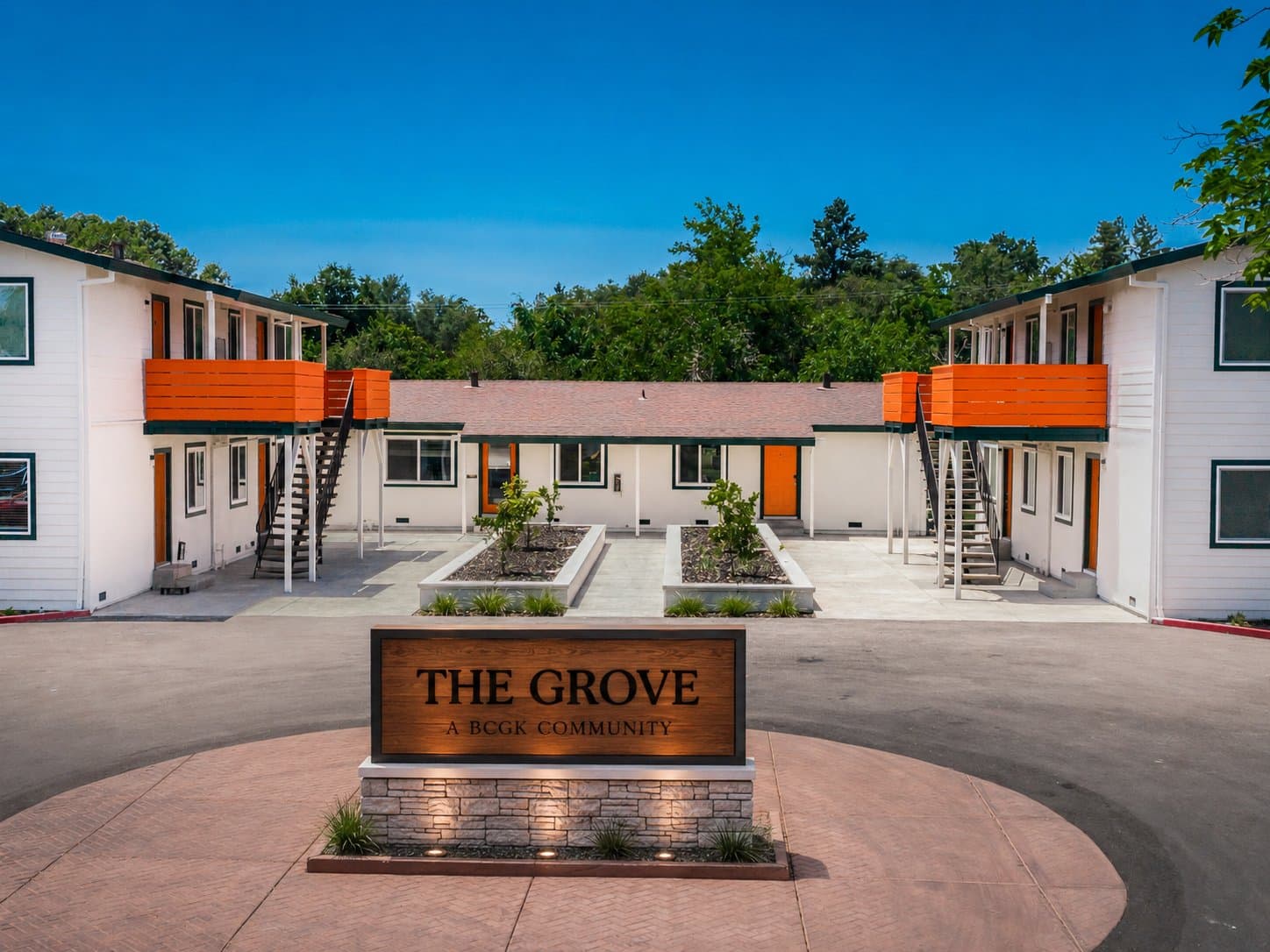 Orangevale Apartment: 6431 Benning St