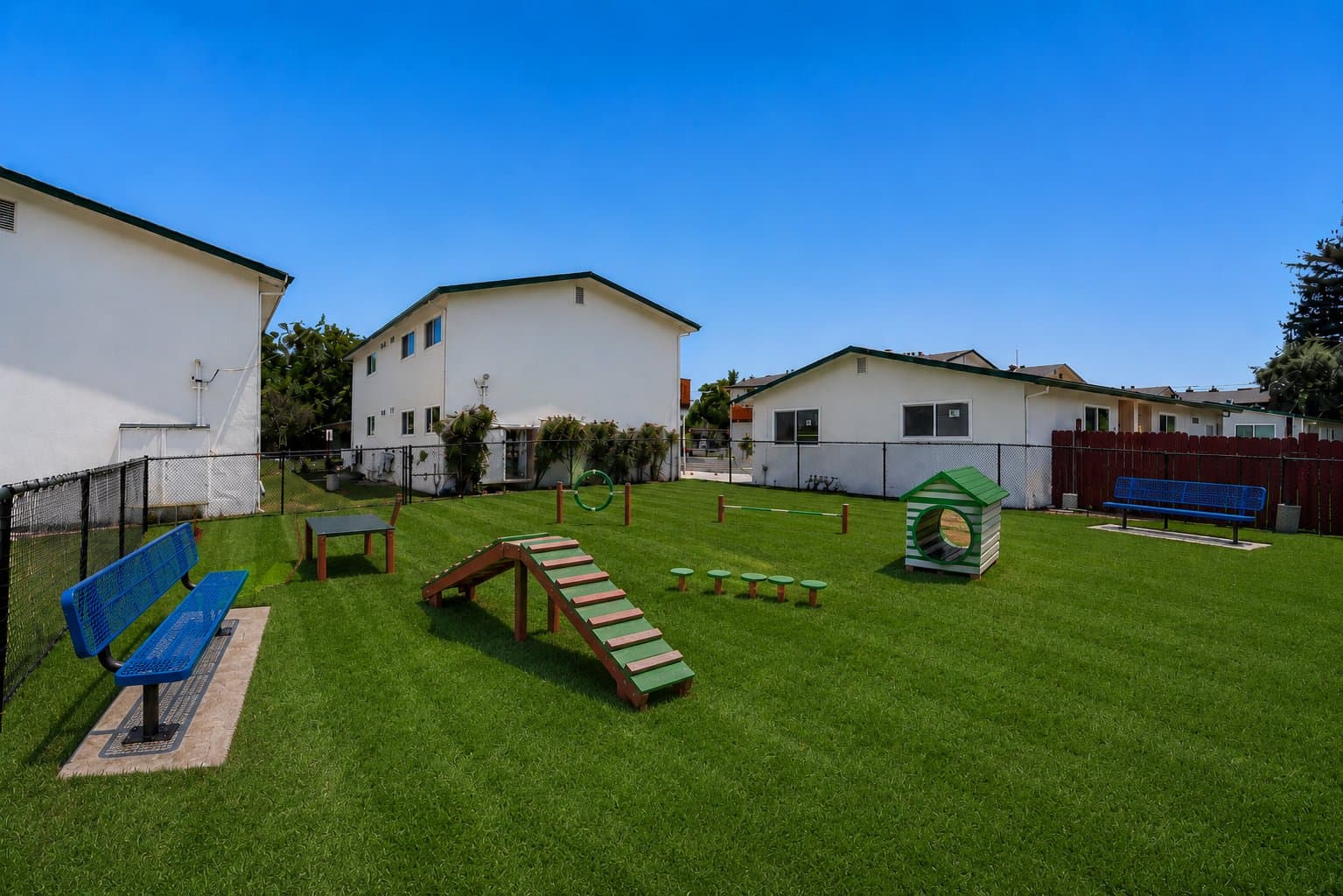 Orangevale Apartment: 6431 Benning St