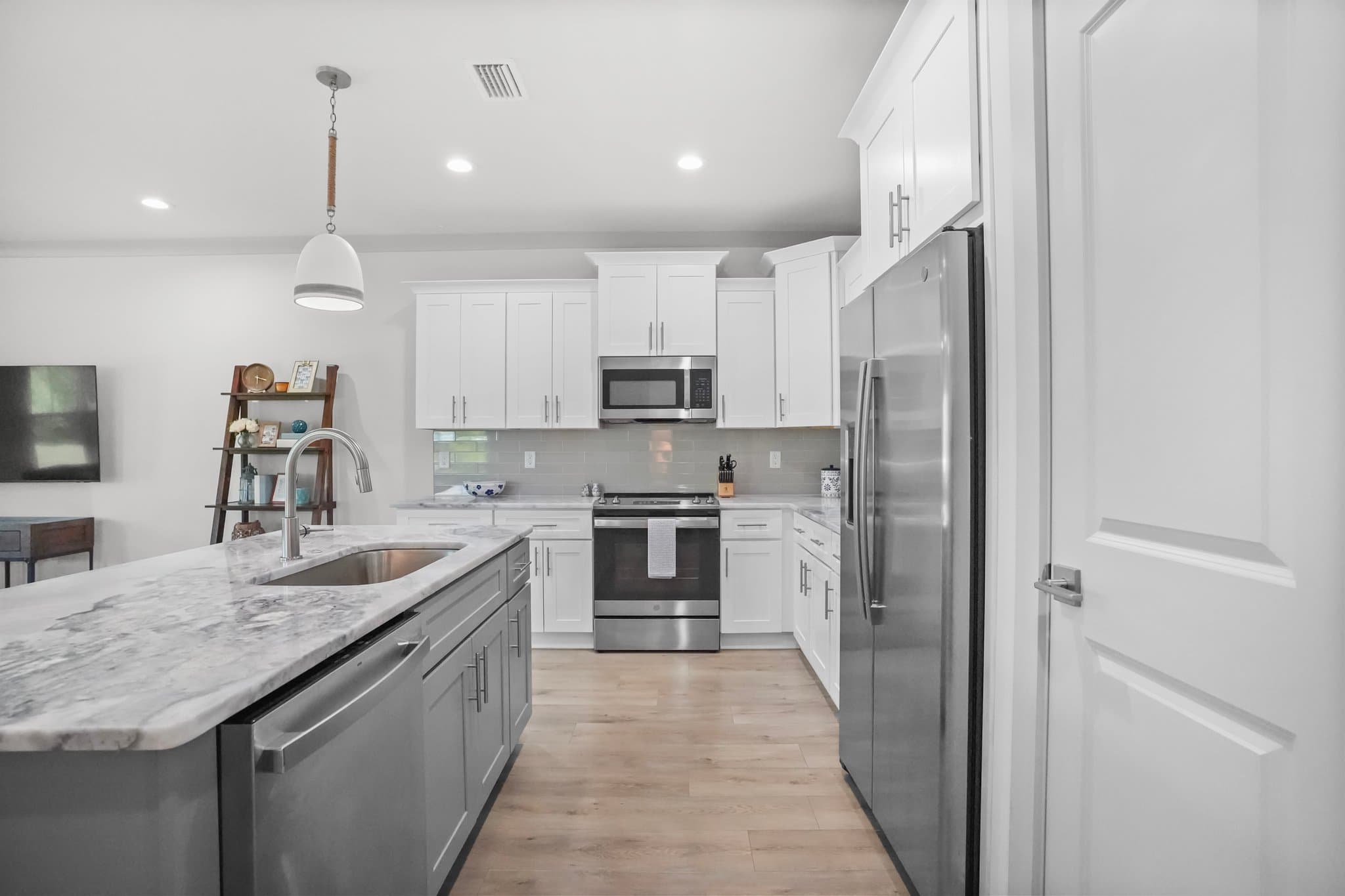 Inlet Beach Townhome: 135 Golden Bell Court