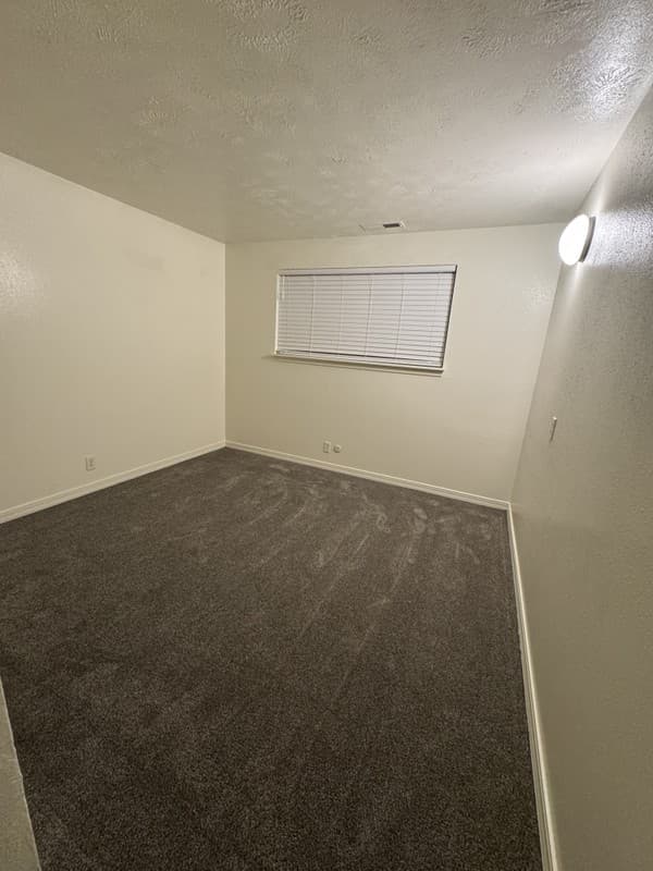 Provo Apartment: 95 S 600 E