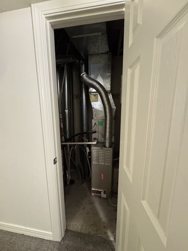 Provo Apartment: 95 S 600 E