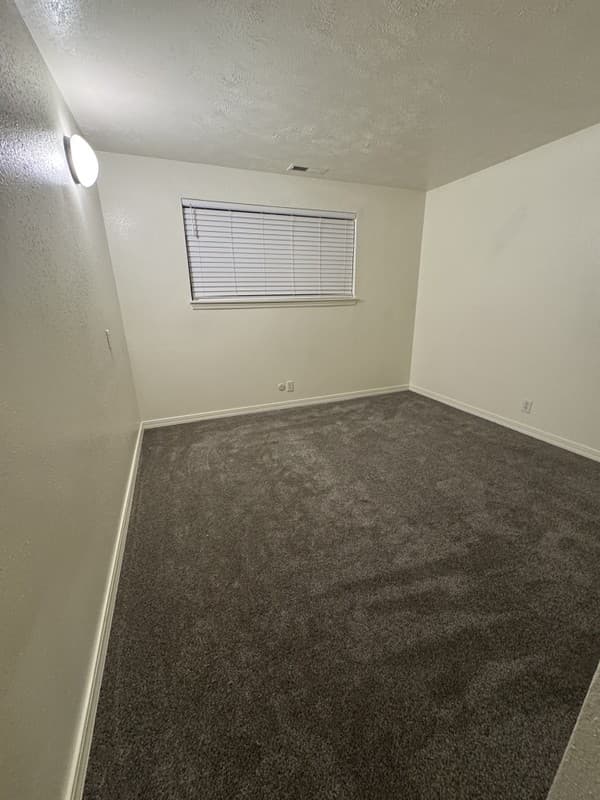 Provo Apartment: 95 S 600 E
