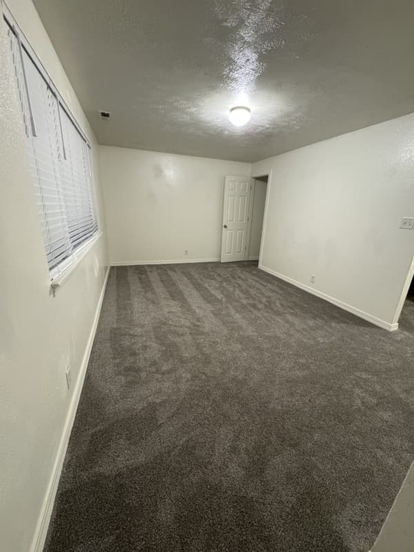 Provo Apartment: 95 S 600 E