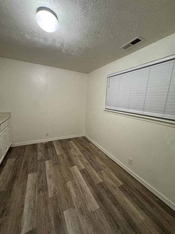 Provo Apartment: 95 S 600 E