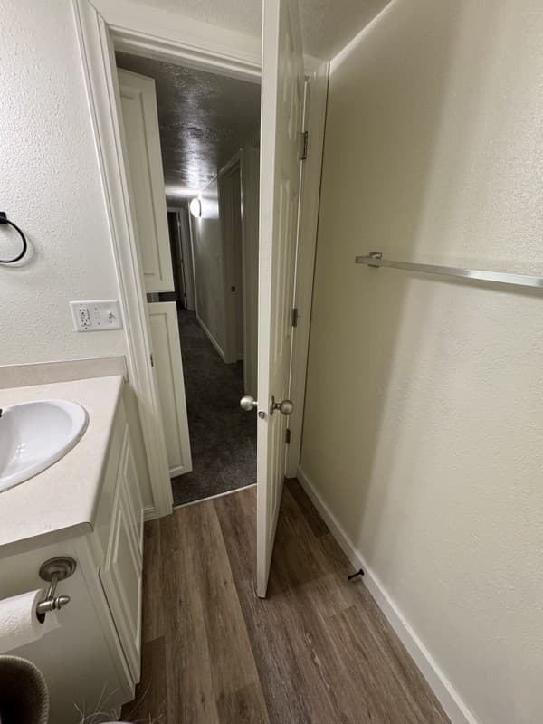 Provo Apartment: 95 S 600 E