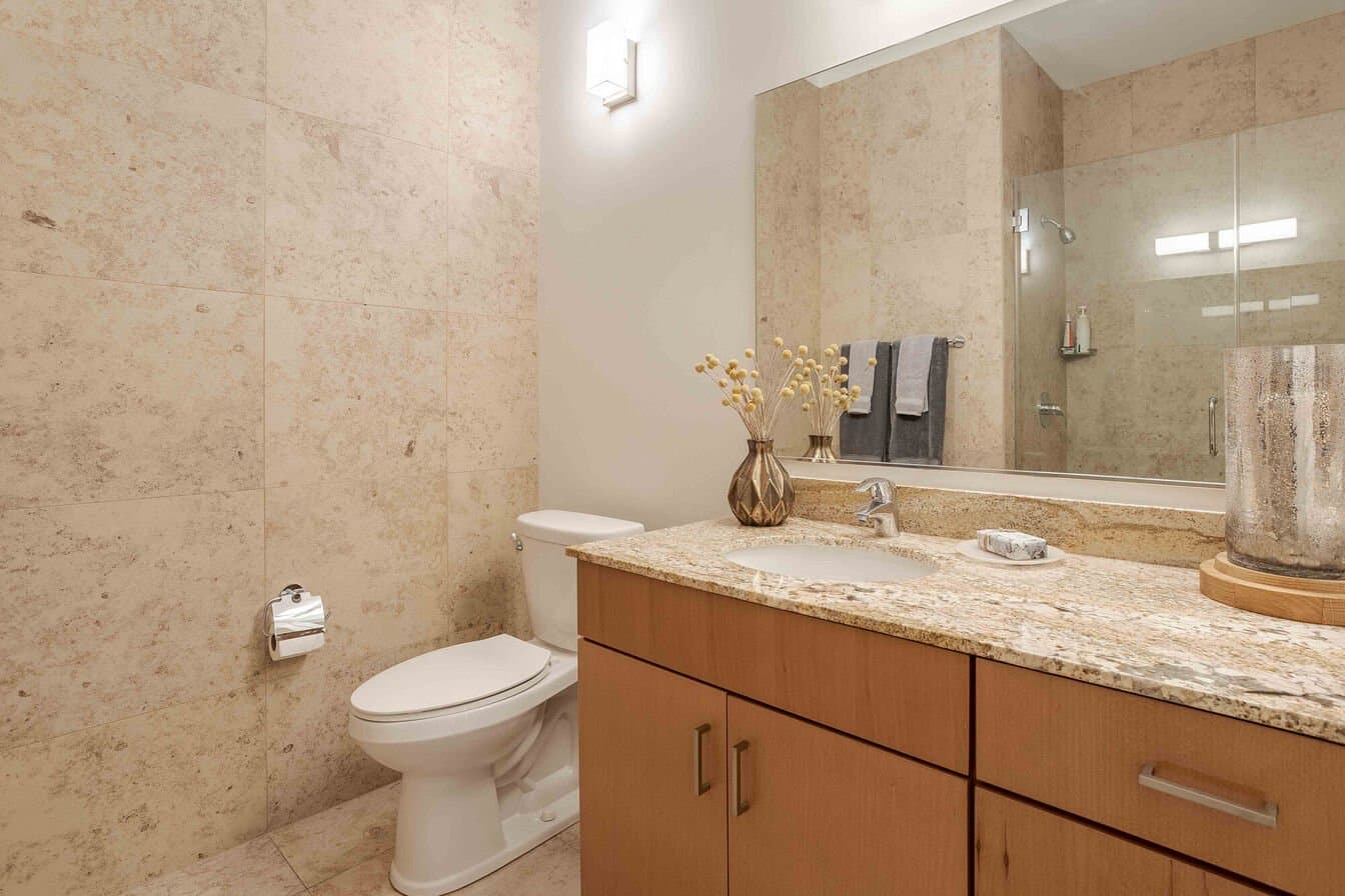 Chicago Condo: 510 N St Clair St