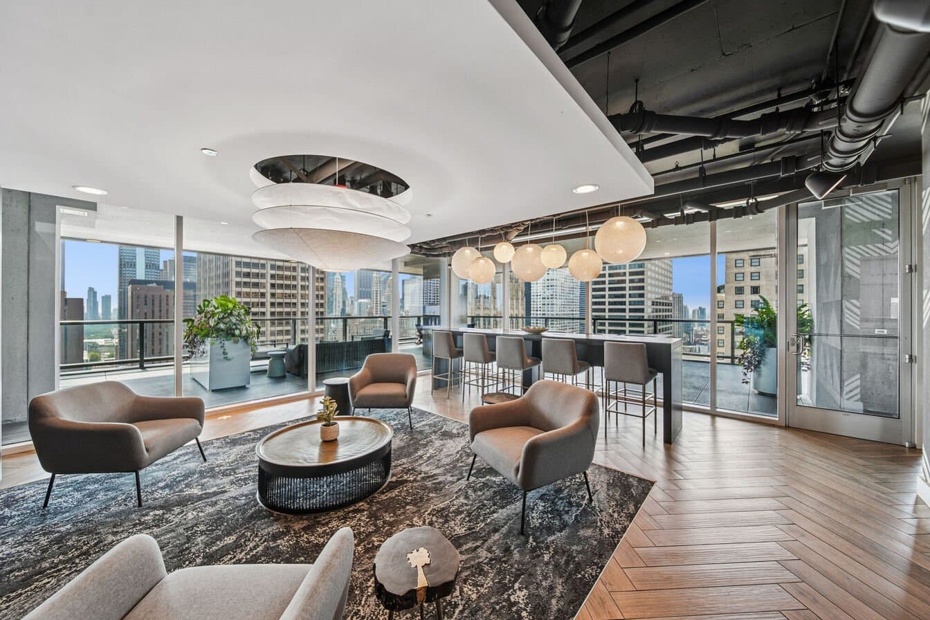 Chicago Condo: 510 N St Clair St