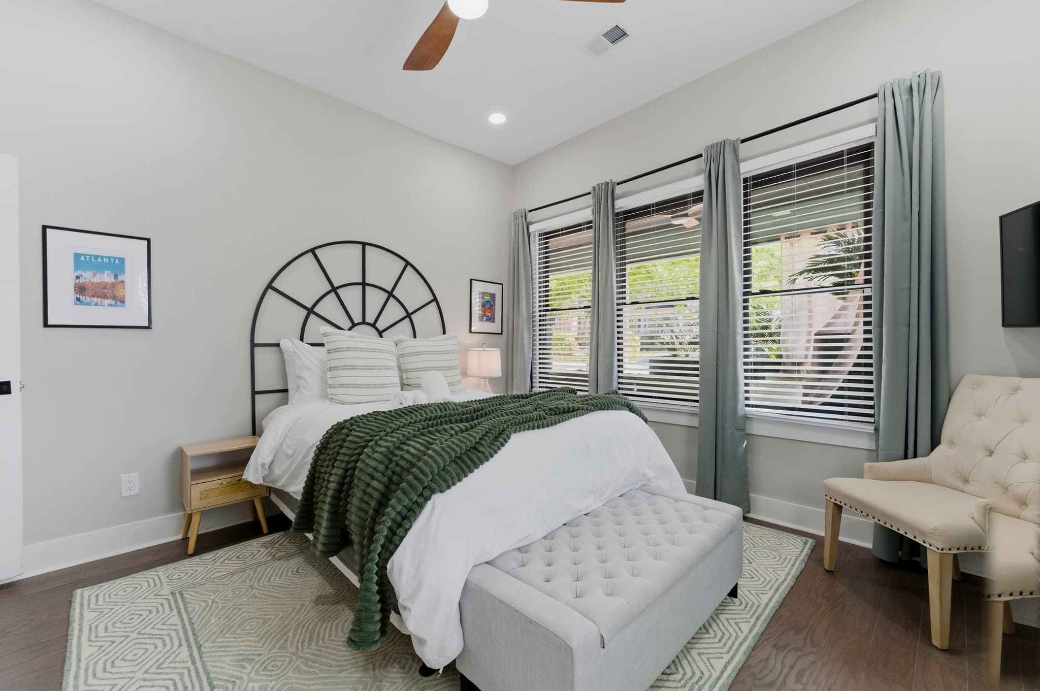 Atlanta House: 907 Beecher St SW