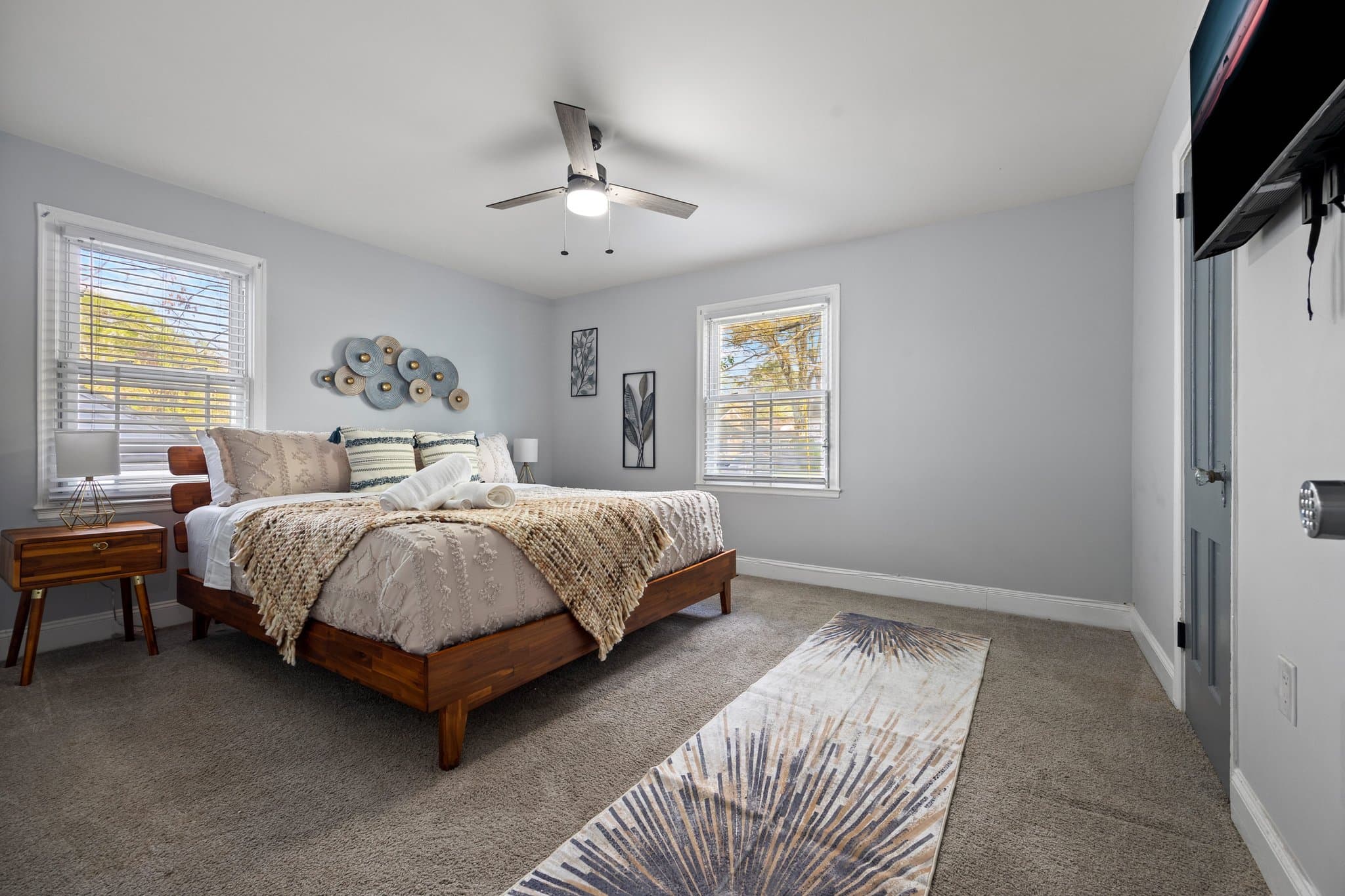Atlanta House: 547 Erin Ave SW