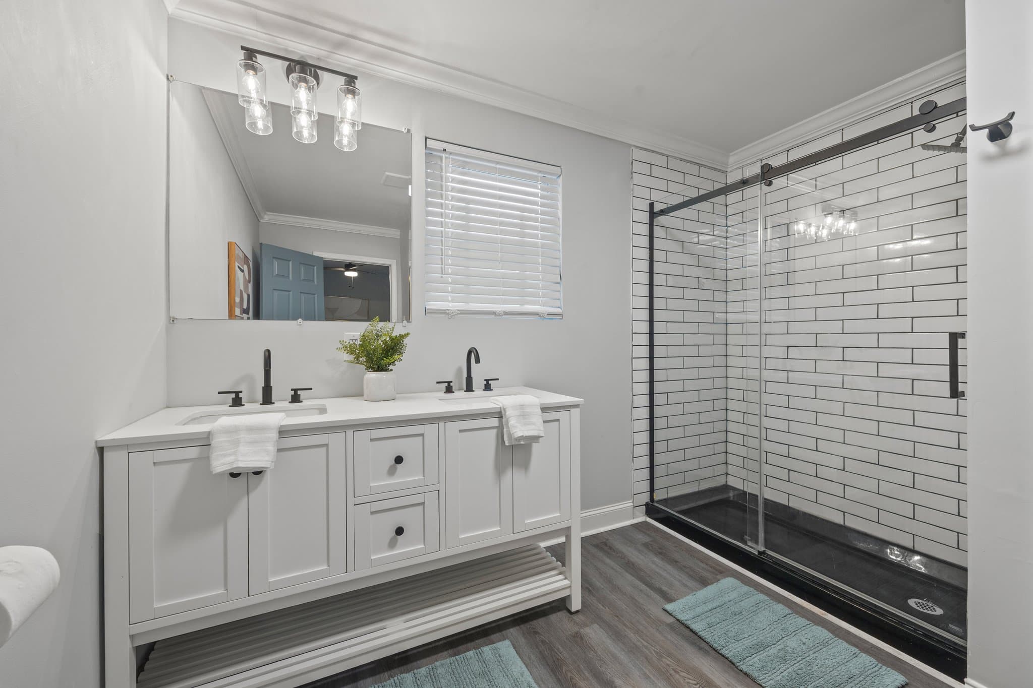 Atlanta House: 547 Erin Ave SW