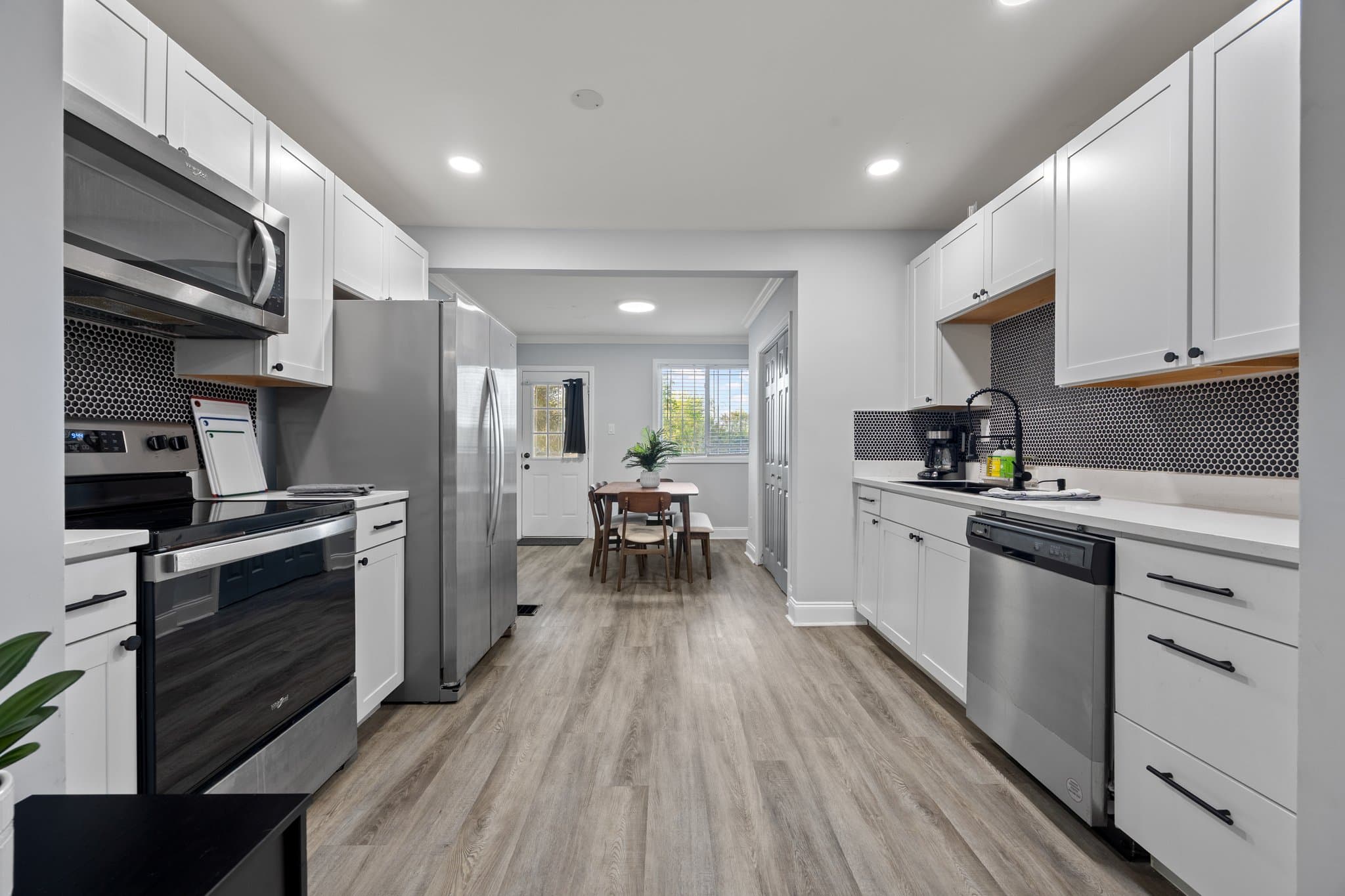 Atlanta House: 547 Erin Ave SW
