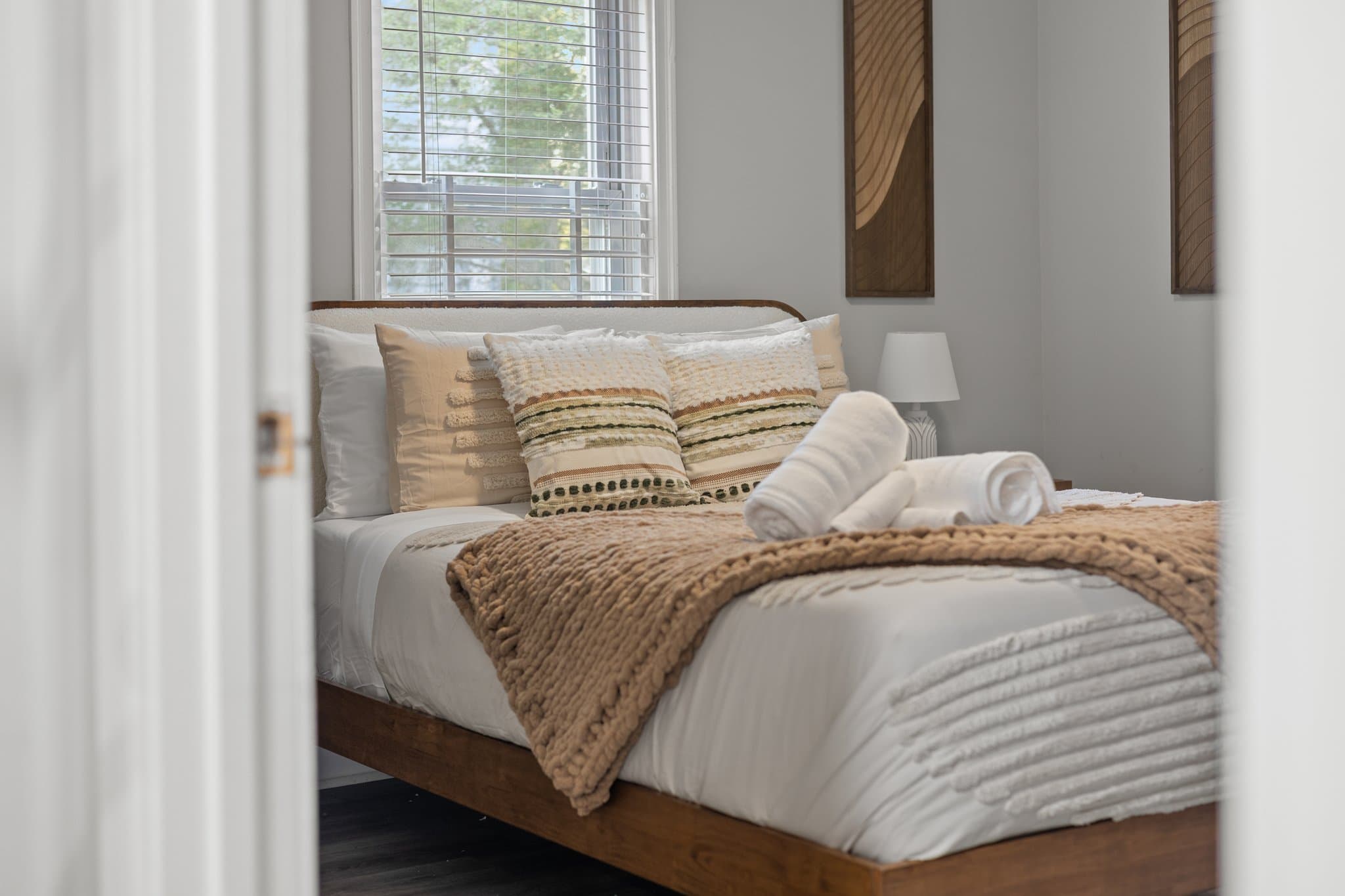 Atlanta House: 547 Erin Ave SW