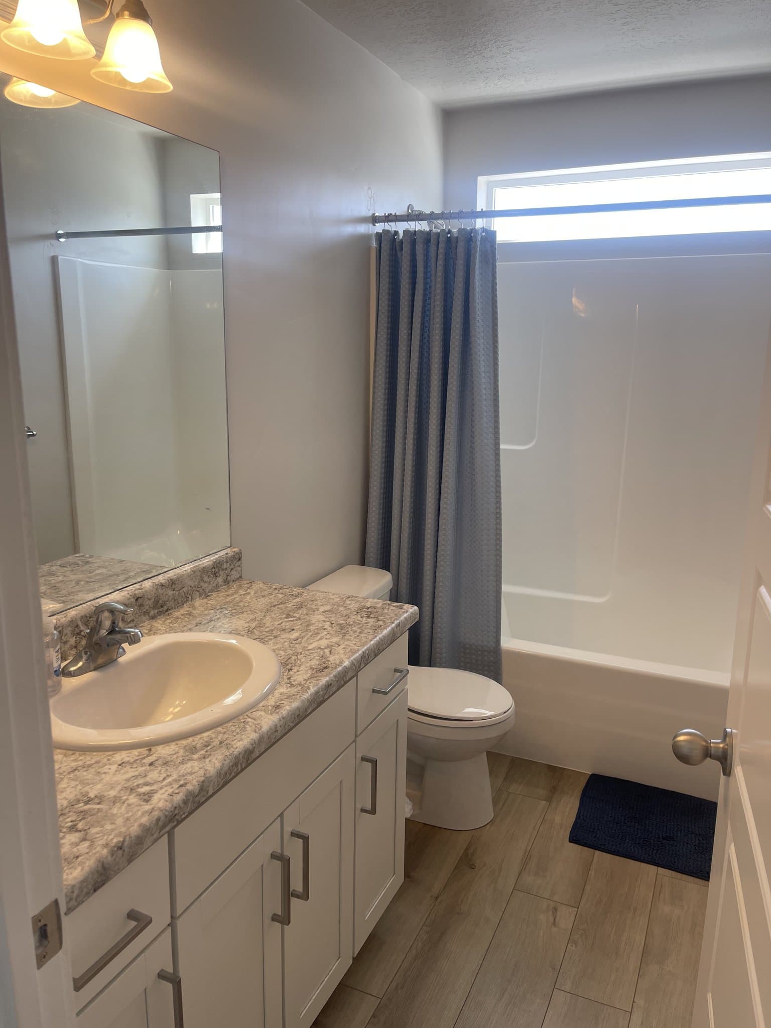 Tooele Single Room: 837 N Marble rd