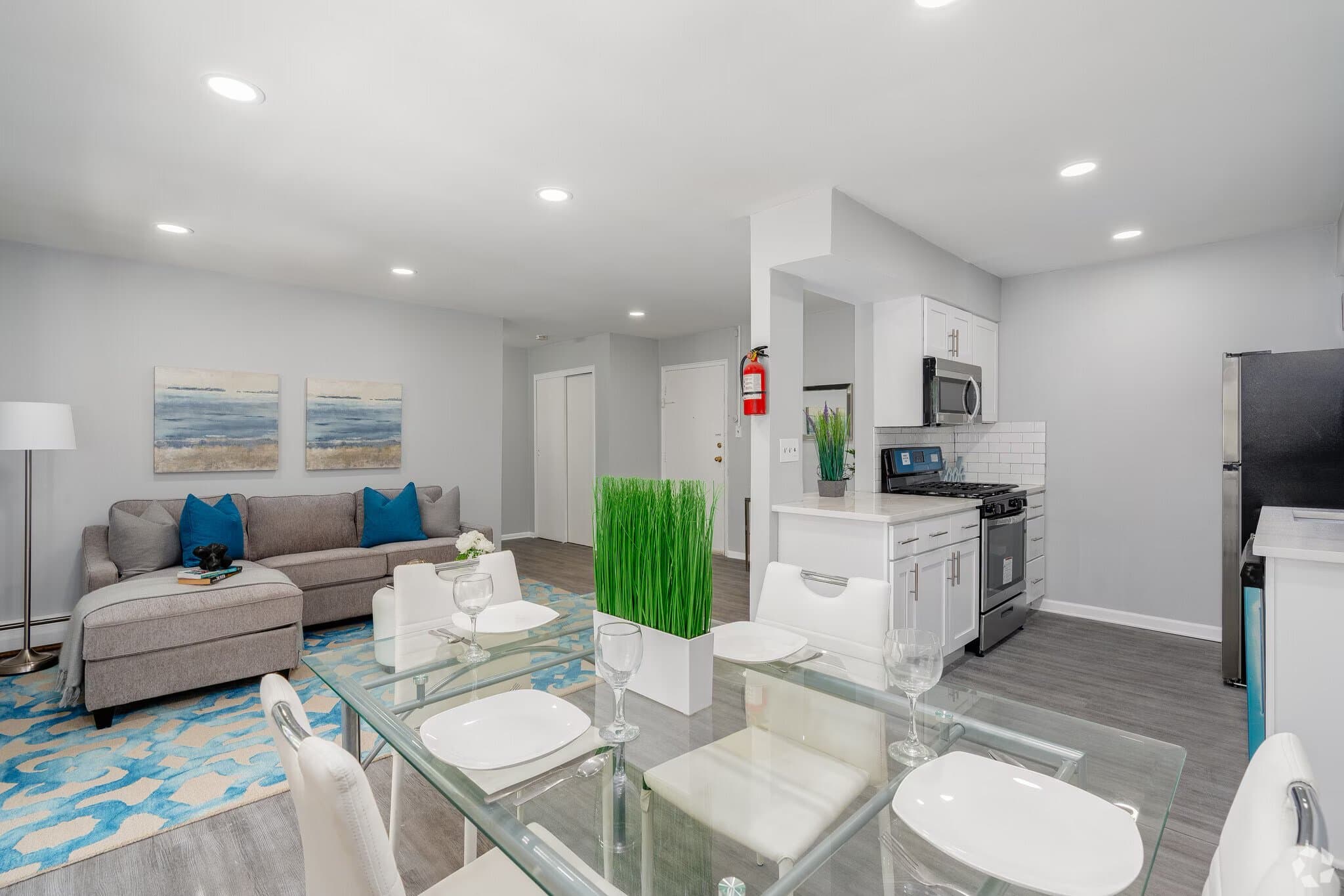 Clementon Apartment: 92 Oak St, #C16