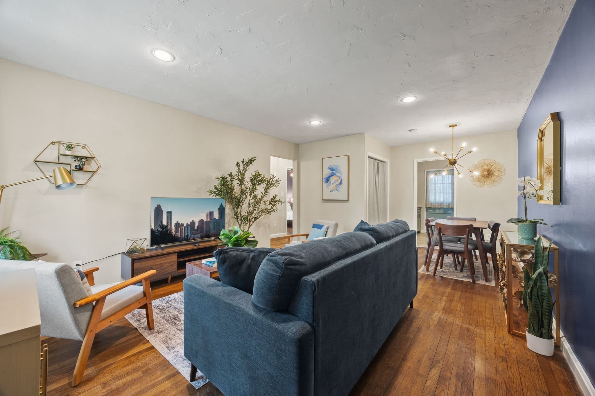 Atlanta House: 1021 North Ave NE