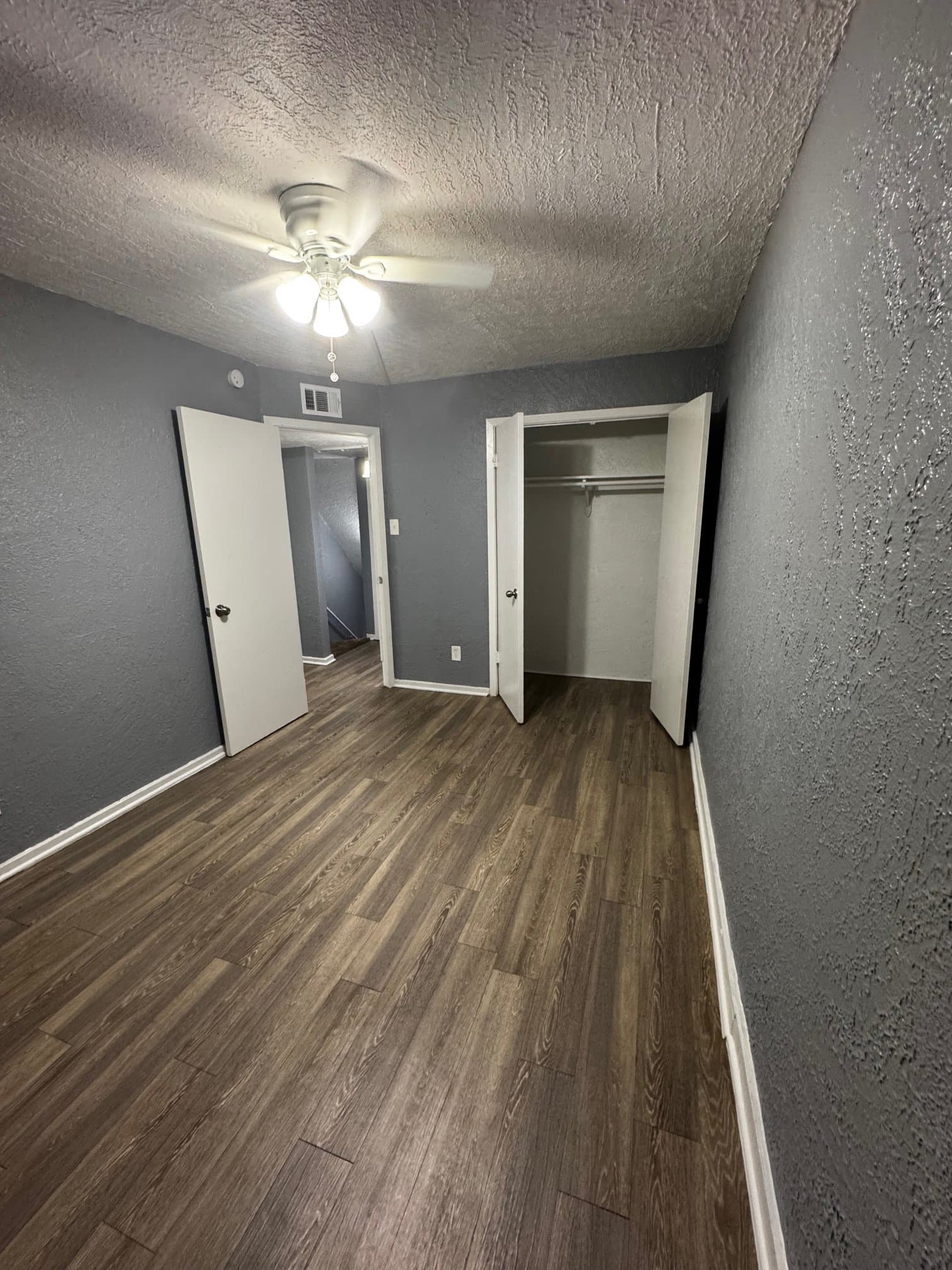 Garland Apartment: 2900 S 5th st