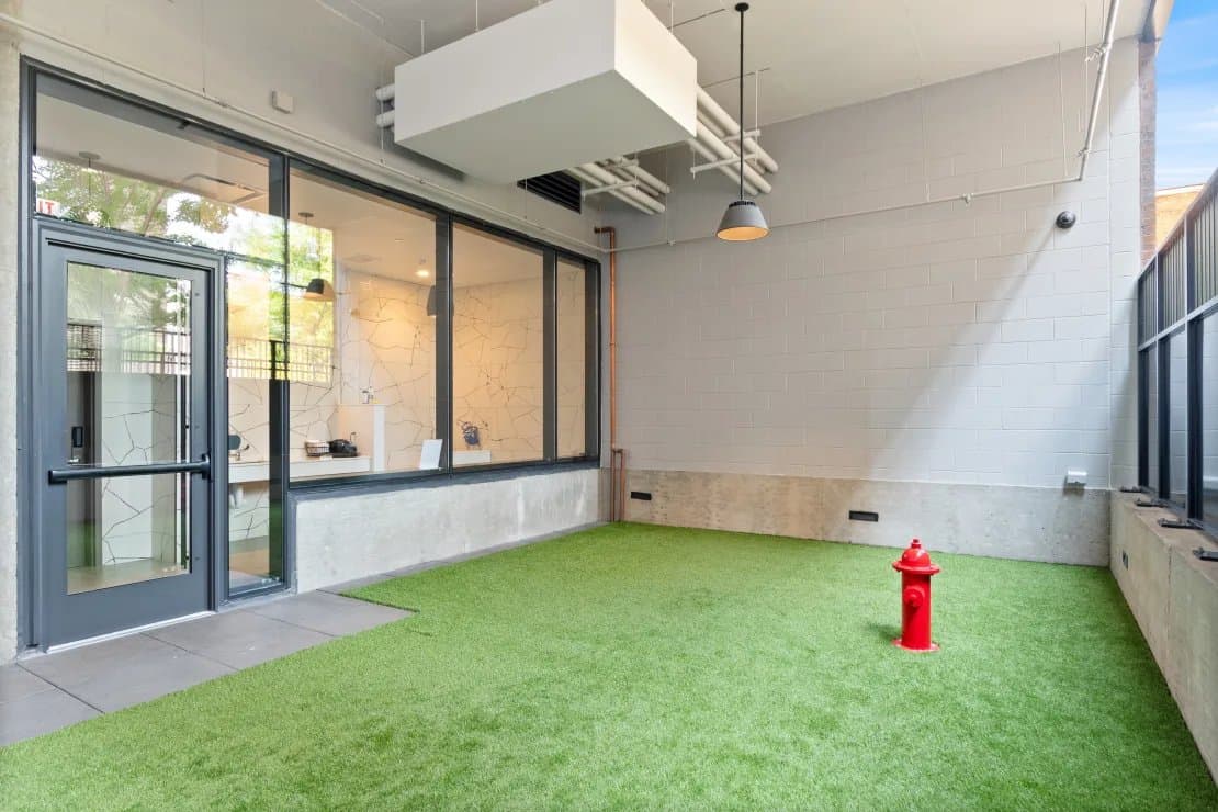 Chicago Condo: 515 N Kingsbury St