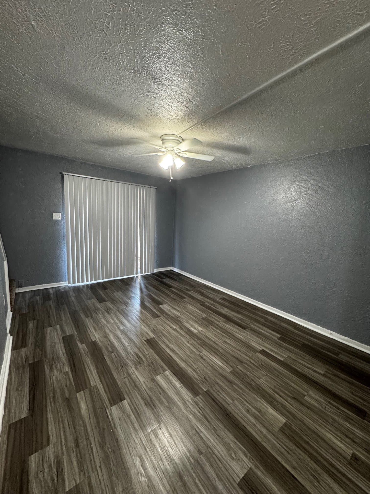 Garland Apartment: 2900 S 5th st