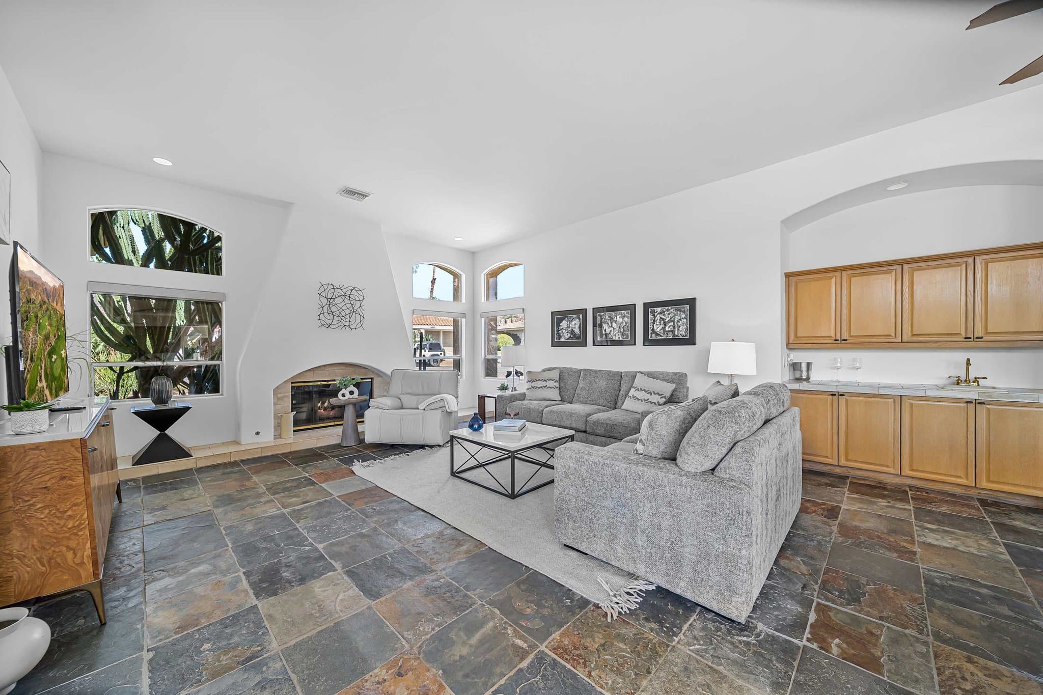 La Quinta House: 49810 Ave Montero