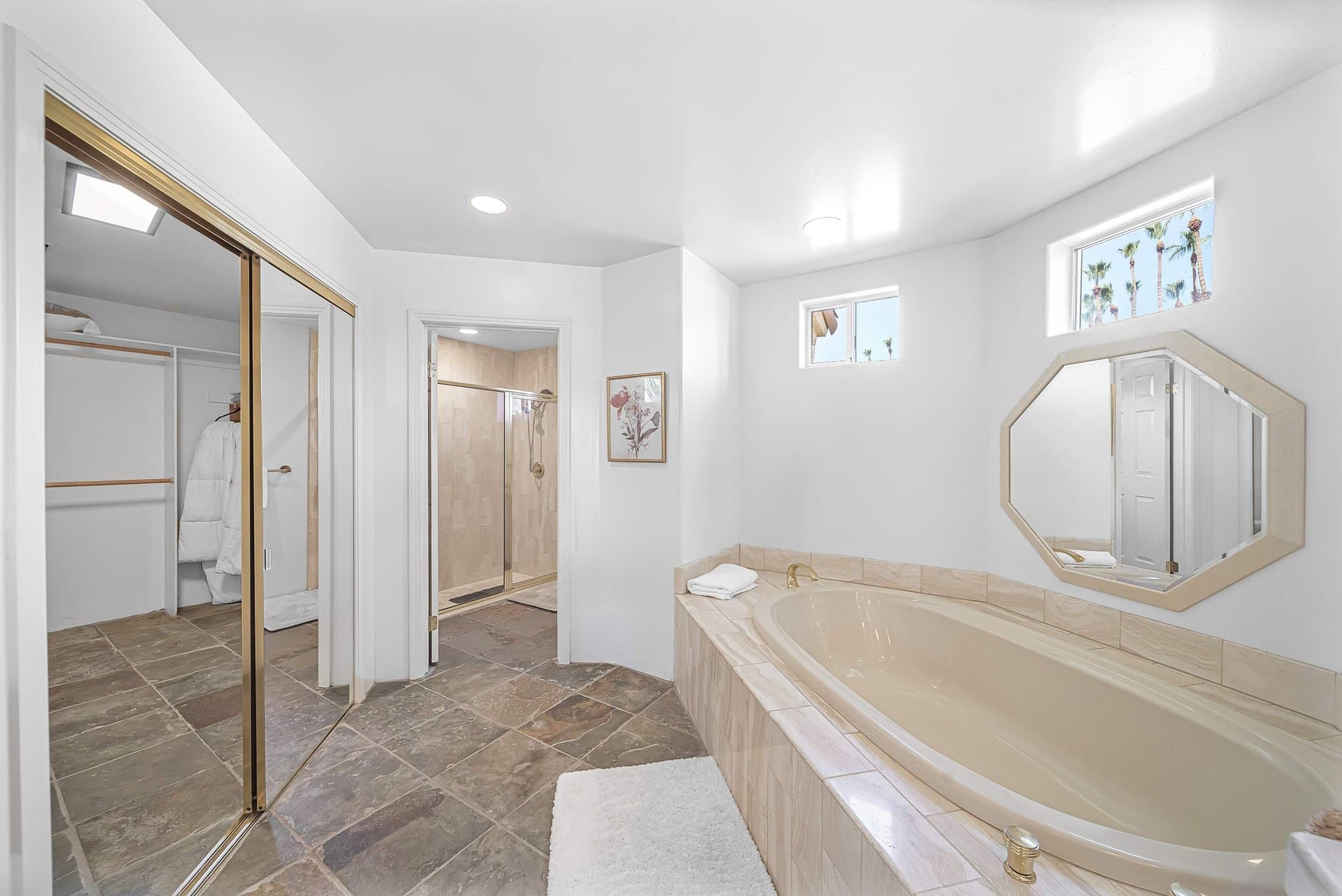La Quinta House: 49810 Ave Montero