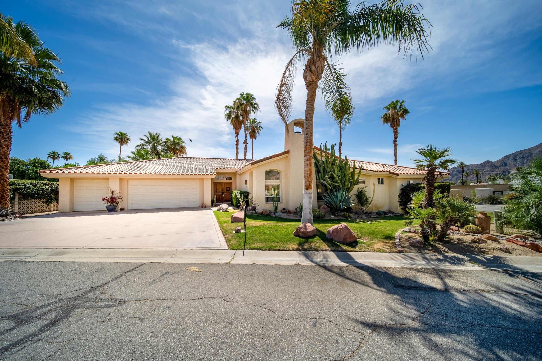 La Quinta House: 49810 Ave Montero
