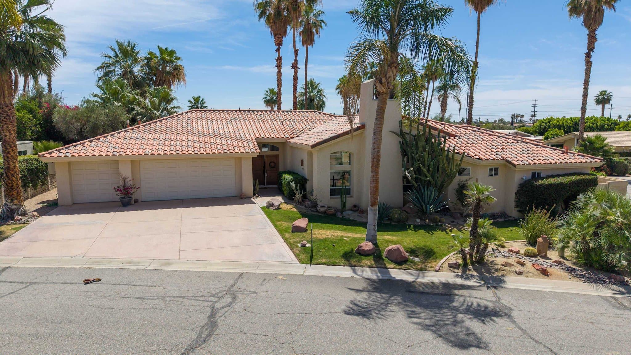 La Quinta House: 49810 Ave Montero