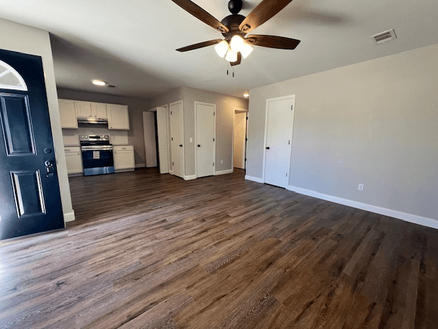 Springdale Multiplex: 303 Trailside Terrace