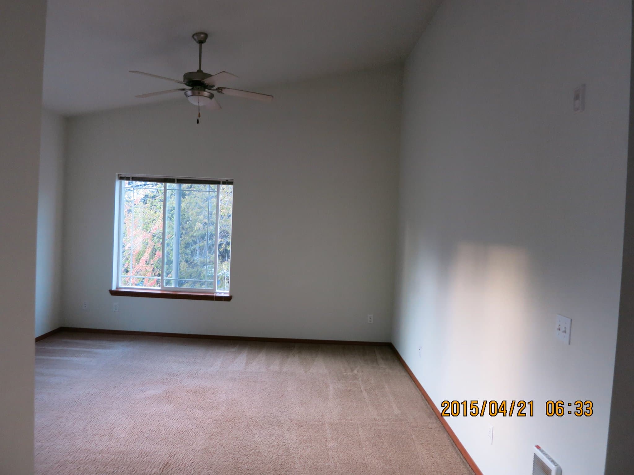 Portland Apartment: 12231-12239 SE Bush