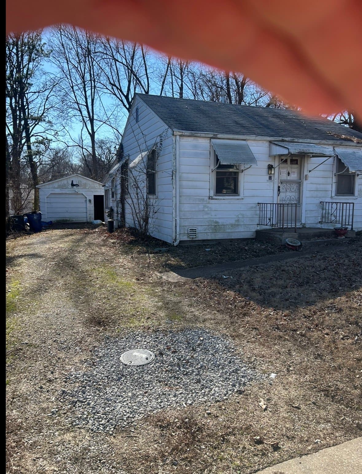 St. Louis House: 32 Connoly Dr