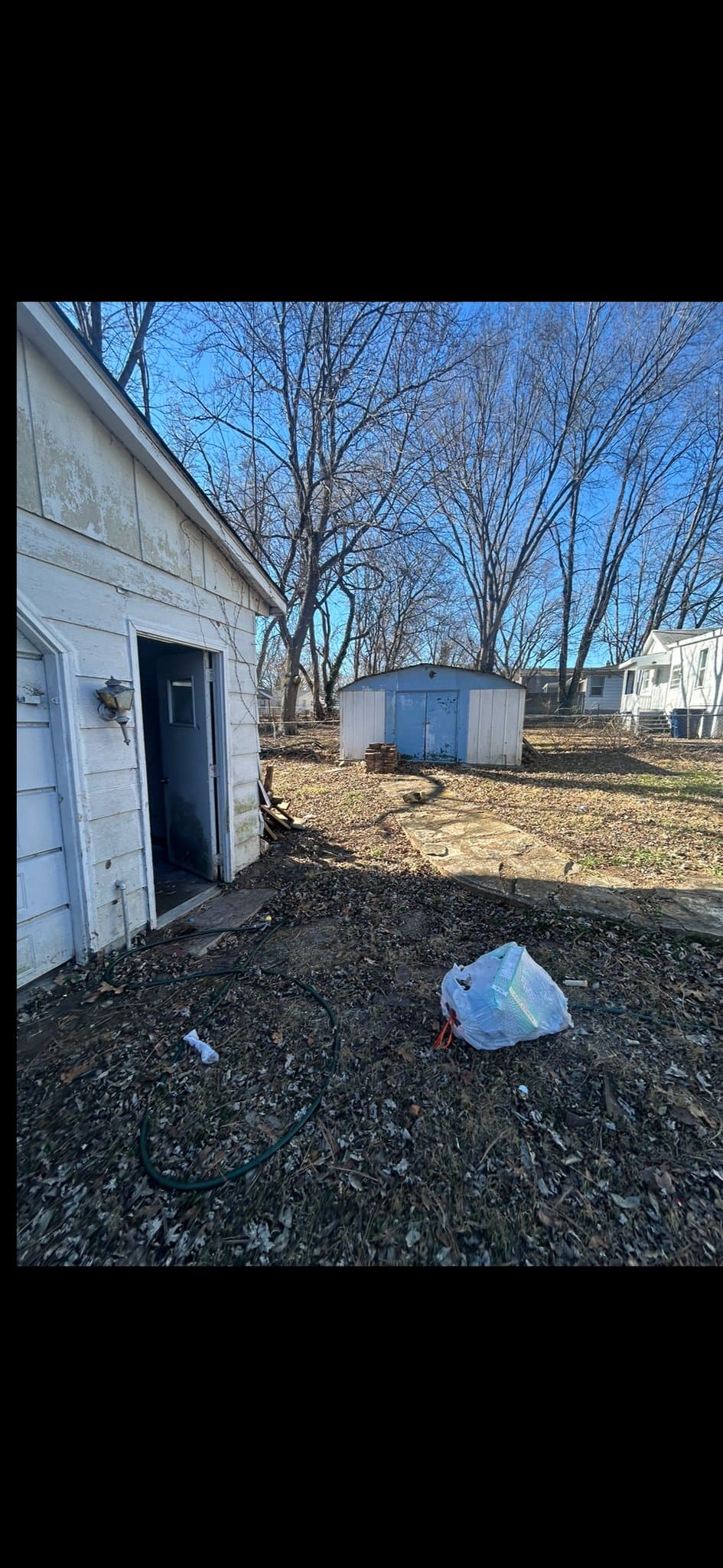St. Louis House: 32 Connoly Dr