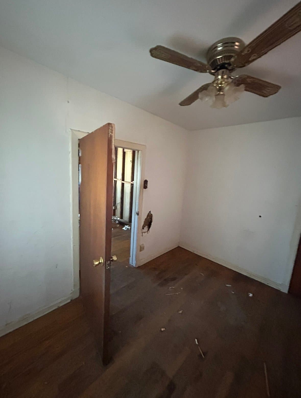 St. Louis House: 32 Connoly Dr