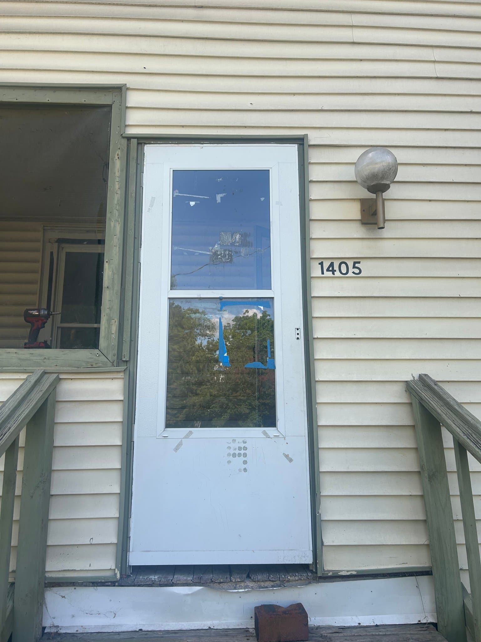 East St. Louis House: 1405 N 54th St