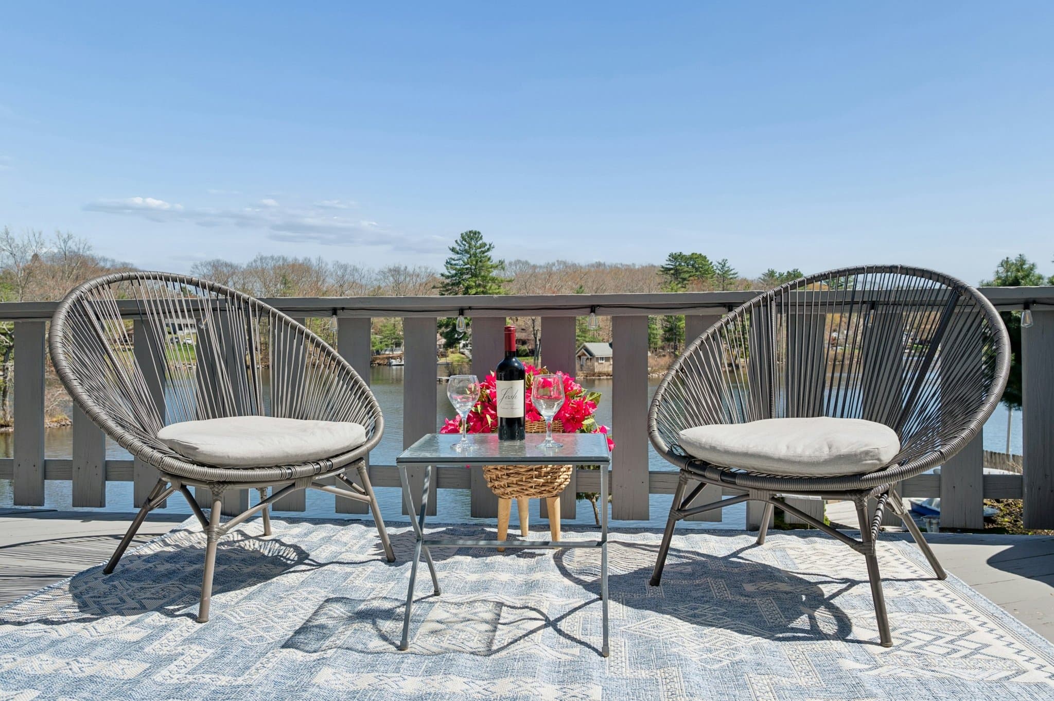 SPENCER House: 81A Jolicoeur Avenue
