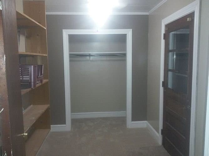 Warrenton House: 136 Dowtin St