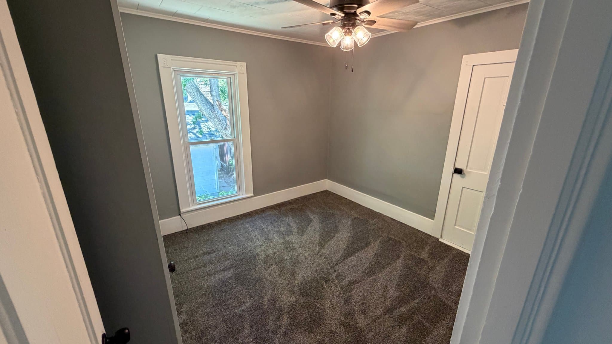 Sheldon House: 365 E Main