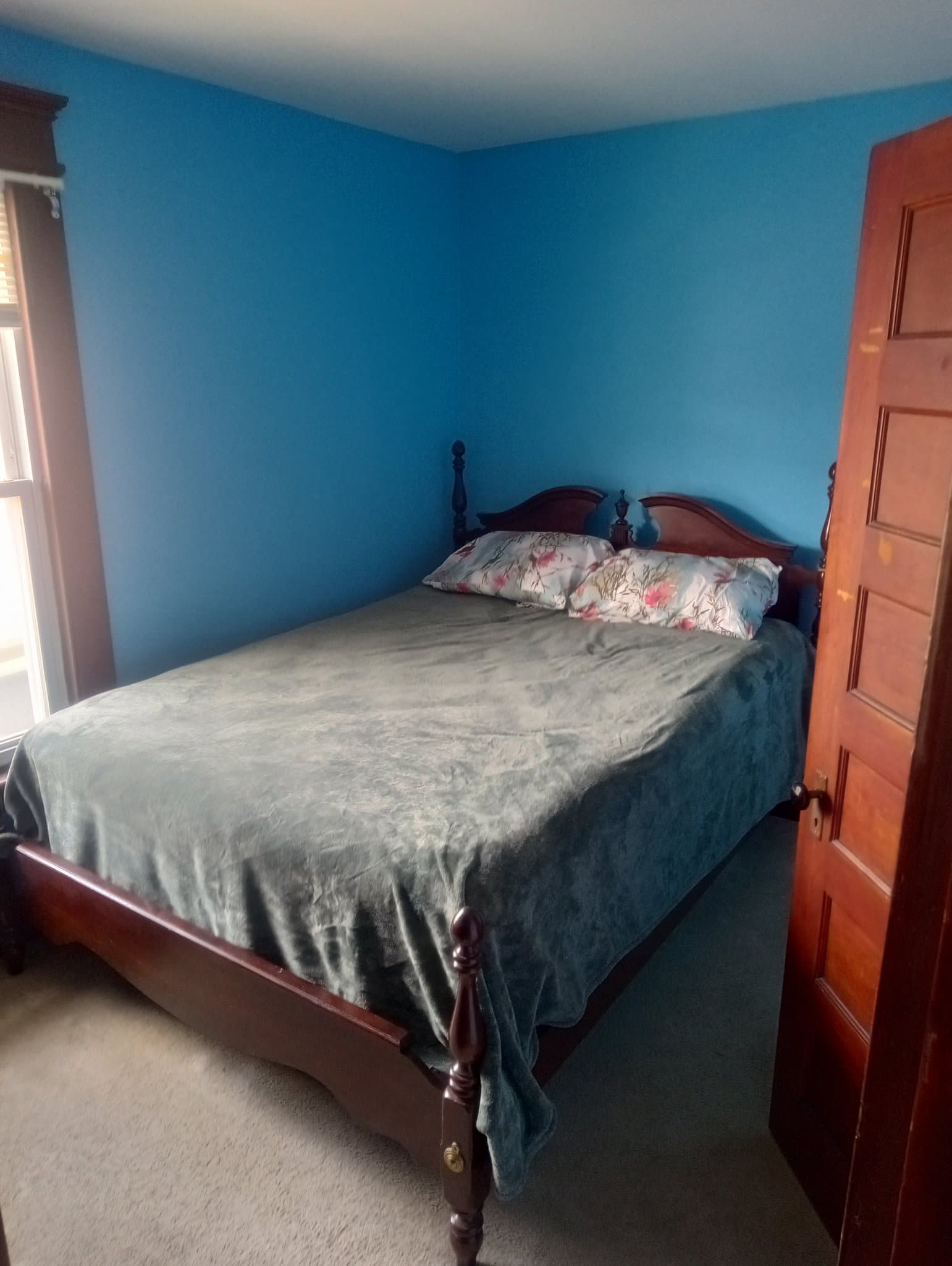 West haven Single Room: 379 Union ave