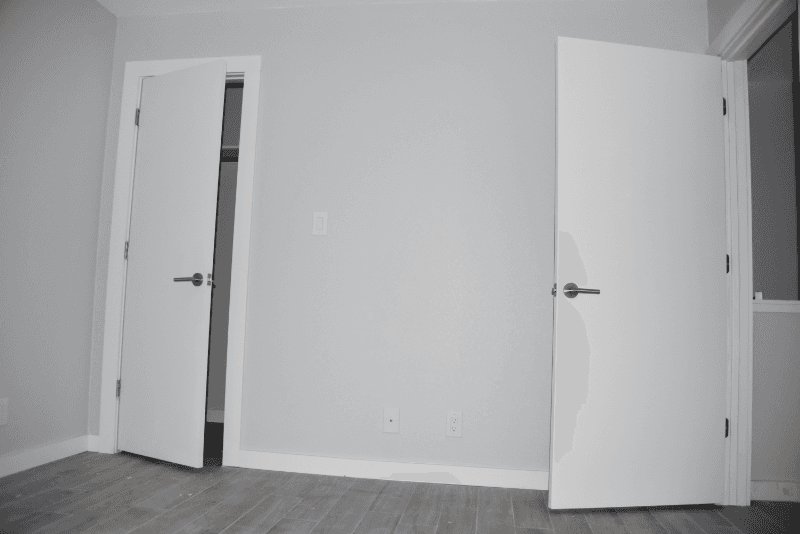 Luling Townhome: 1033 East Milam